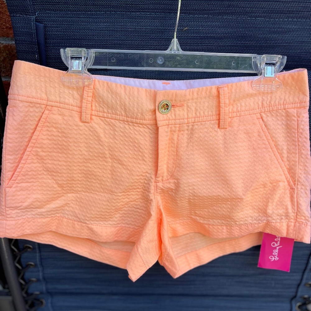 Lilly Pulitzer Walsh Shorts (size 2)